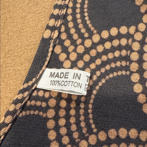 Women's Dark Gray and Tan Scallop Print Spaghetti Strap Tank Top - Picture 5 of 8